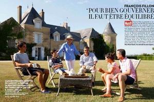 Il faut un drone pour apprécier le modeste manoir des Fillon. Le "manoir" étant la version LR du "château".