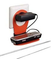 Un support astucieux pour recharger son téléphone ! Un support astucieux pour recharger son téléphone !