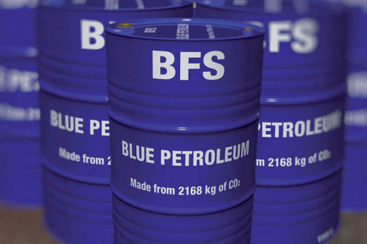 Une découverte très interessante : le pétrole bleu !