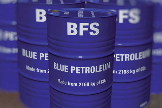 Une découverte très interessante : le pétrole bleu ! Une découverte très interessante : le pétrole bleu !