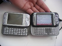 A gauche le Qtek 9100, à droite le TyTN A gauche le Qtek 9100, à droite le TyTN