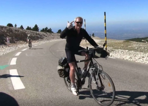 Le Ventoux  à vélo, après 70 ans, faut le faire ! Surtout avec un vélo qui ne doit pas être des plus légers