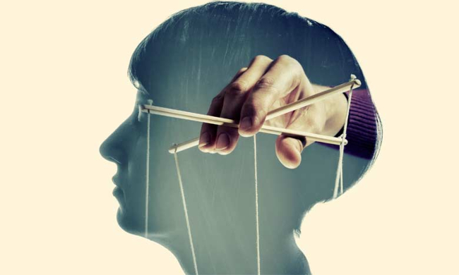 Pass sanitaire : le chantage à la liberté Pass sanitaire : le chantage à la liberté