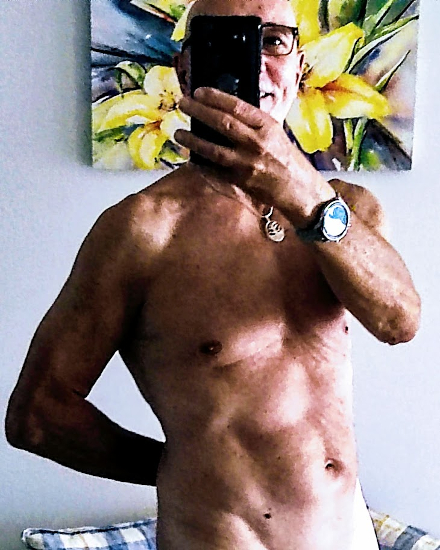 Photo prise quelques jours avant mon 75 ème anniversaire Photo prise quelques jours avant mon 75 ème anniversaire