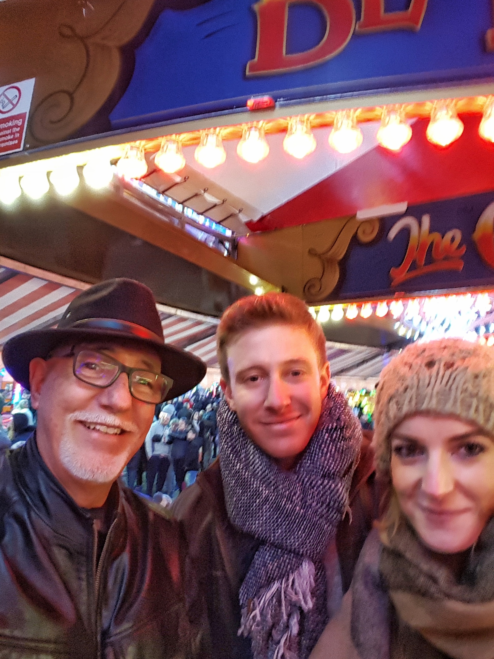 Avec Vincent et sa compagne à la fête foraine de Hyde Park.