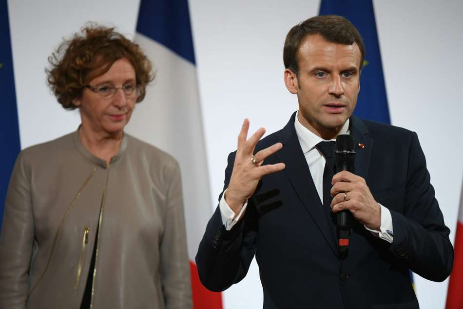 C'est pour votre bien...