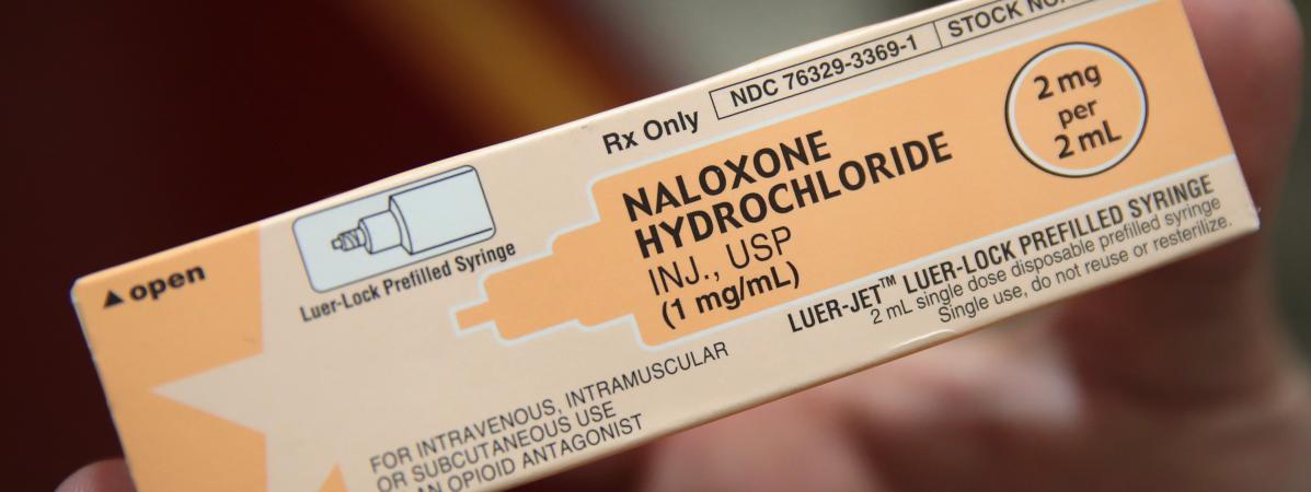 Overdoses aux opioïdes : "Il y a un médicament, il est efficace, mais il n'est pas disponible en France"