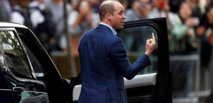 Cette photo est particulièrement vicieuse Cette photo est particulièrement vicieuse