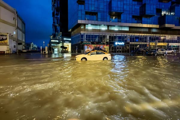 Inondations sévères à DubaÏ