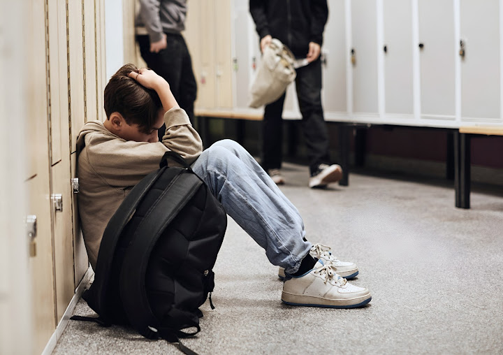 Déclin Généralisé du Bien-être chez les Jeunes Adultes Déclin Généralisé du Bien-être chez les Jeunes Adultes