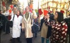 Manifestation en pyjama devant la permanence de l'UMP à Montpellier