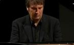 Boris Berezovsky joue Rachmaninov : un régal, même pour ceux qui ne connaissent ni l'un ni l'autre.