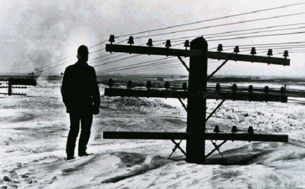 20 centimètres de neige et la France est paralysée...