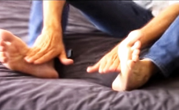 Insomnie : une technique chinois d'auto-massage très puissante
