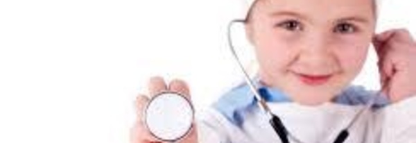 Quand les enfants jouent au docteur...
