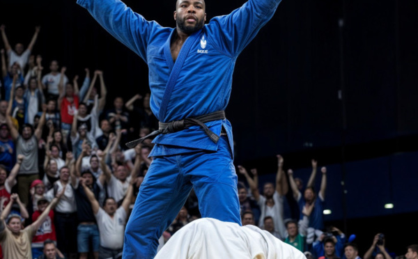 Téddy Riner : désormais le judoka  le plus titré de l'histoire du judo (a verijier)