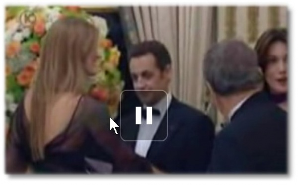 Madame Sarkozy ! Au lieu de faire de la déontologie à 2 balles, surveillez votre Jules !